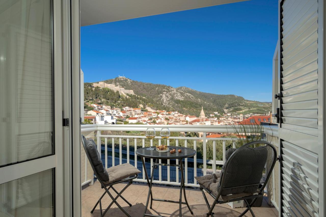 Novak Guesthouse - Zf Hvar Хвар Екстер'єр фото