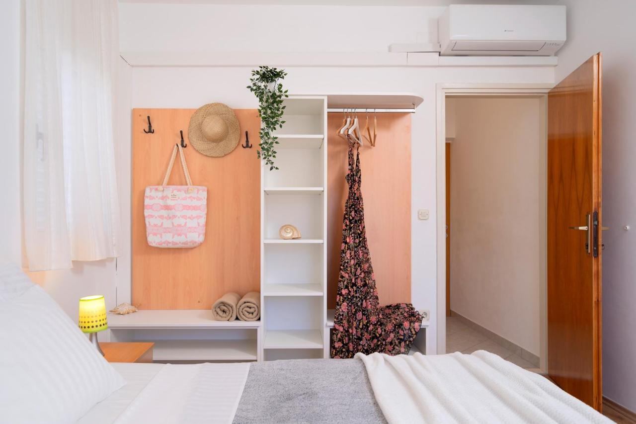 Novak Guesthouse - Zf Hvar Хвар Екстер'єр фото