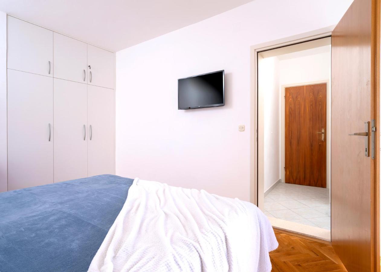 Novak Guesthouse - Zf Hvar Хвар Екстер'єр фото